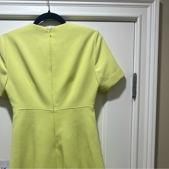 Cinq a Sept dress NWT size 2. Minor flaw. Yellow - Picture 3 of 5